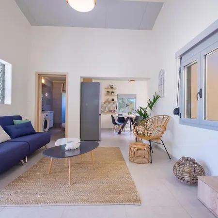 Rikia Seaside House كوستا نافارينو