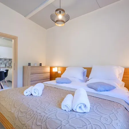 بيت للعطل Rikia Seaside House *