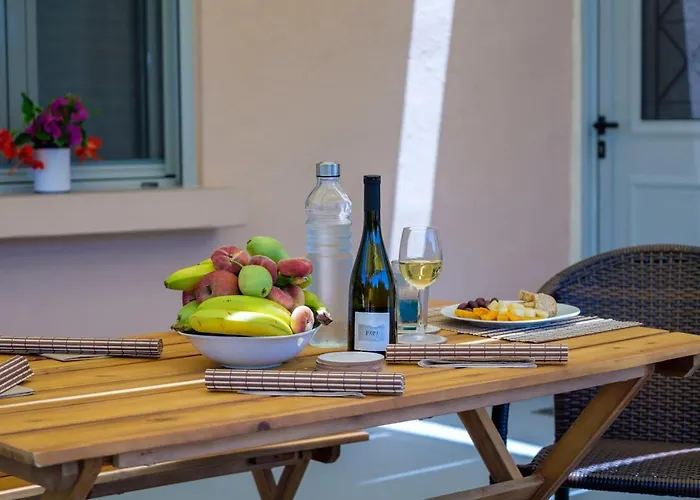 Rikia Seaside House *